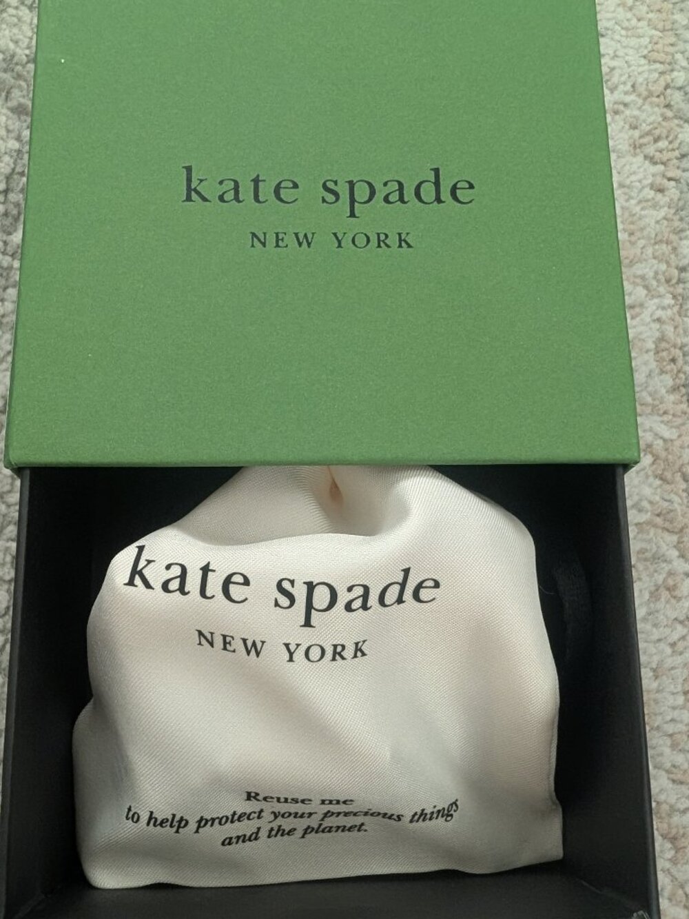 kate spade interlock huggies in silver gold - Picture 4 of 5